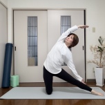 かんぬきのポーズ