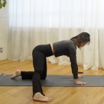 内転筋ストレッチ