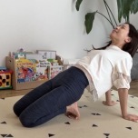 お腹を突き出すのはNG