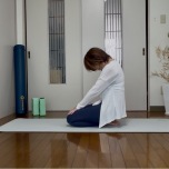 背中ほぐしストレッチ