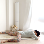 股関節ストレッチ