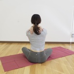 脱・老け見え姿勢「肩甲骨ストレッチ」③