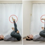 右脚を軸にした針の糸押しポーズから右脚を天井に伸ばして足首を動かすストレッチ