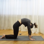 肩甲骨ストレッチ