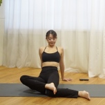 大腿筋膜張筋ストレッチ