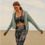 easyoga（イージーヨガ）