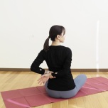 肩・背中の凝り対策ストレッチ③