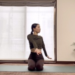 お腹痩せストレッチ