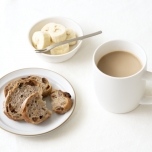 炭水化物に偏る朝食