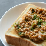 納豆トースト