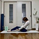 骨盤と背骨を整えるエクササイズ