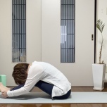 前屈ストレッチ