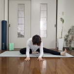 内ももほぐしストレッチ