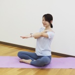 肩甲骨ストレッチ