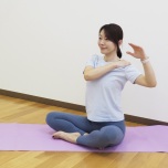 肩甲骨ストレッチ