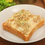ツナトースト