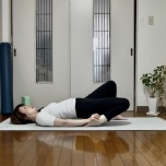 前ももほぐしストレッチ