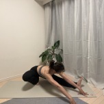 内転筋ストレッチ