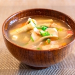 具だくさん味噌汁
