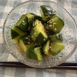 きゅうりのごま油和え