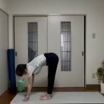 立位前屈のポーズ