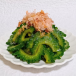 ゴーヤと鰹節