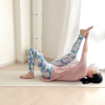寝たまま肩甲骨はがし