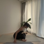 薪のポーズ