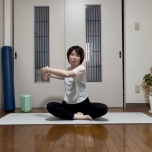 背中ほぐしストレッチ