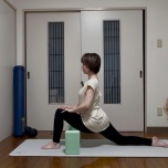 三日月のポーズアレンジ